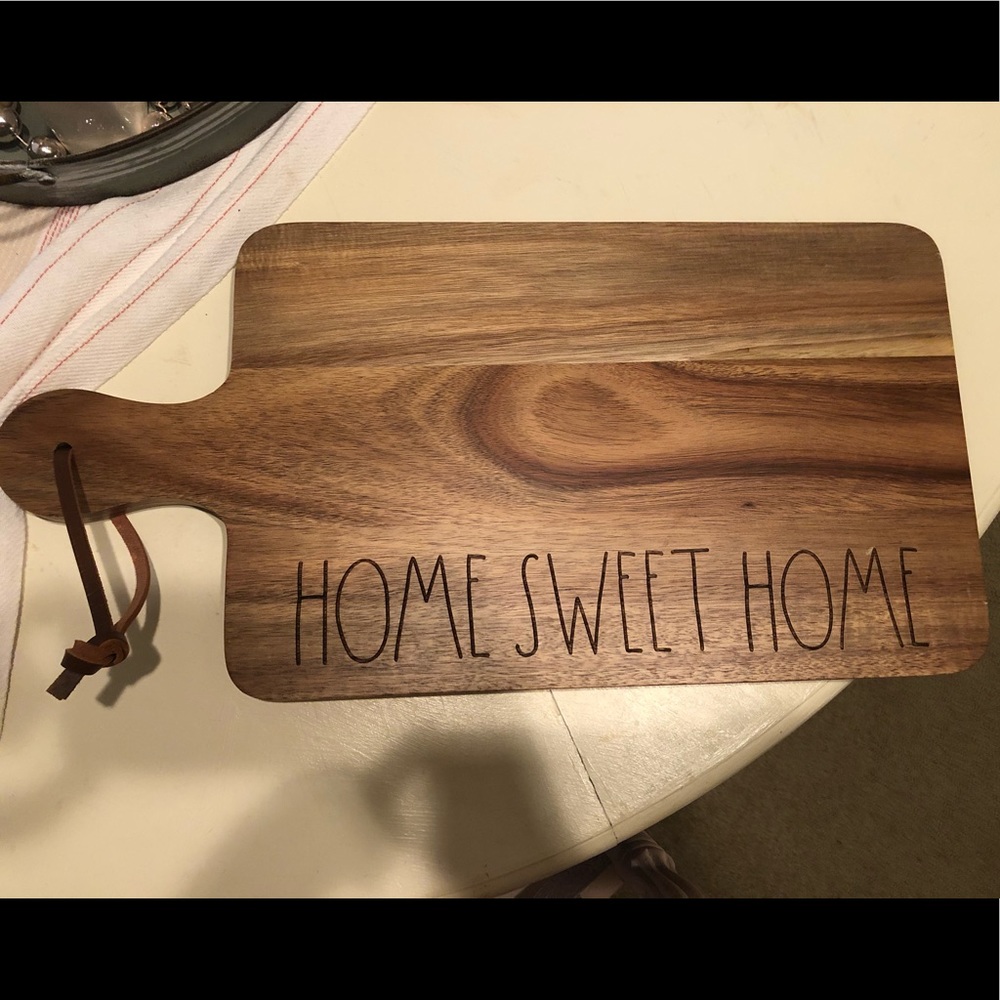 Rae Dunn cutting board